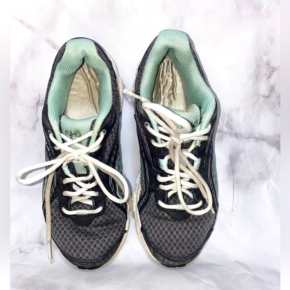 Ryka Ultimate Memory Foam Women’s Running Shoes sz 6